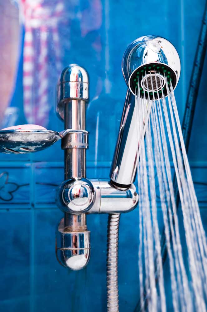 low-flow showerhead