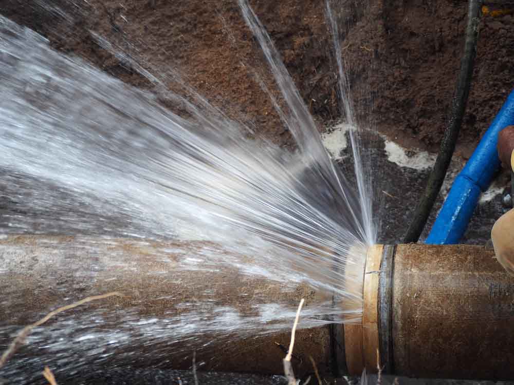 damaged water main pipe